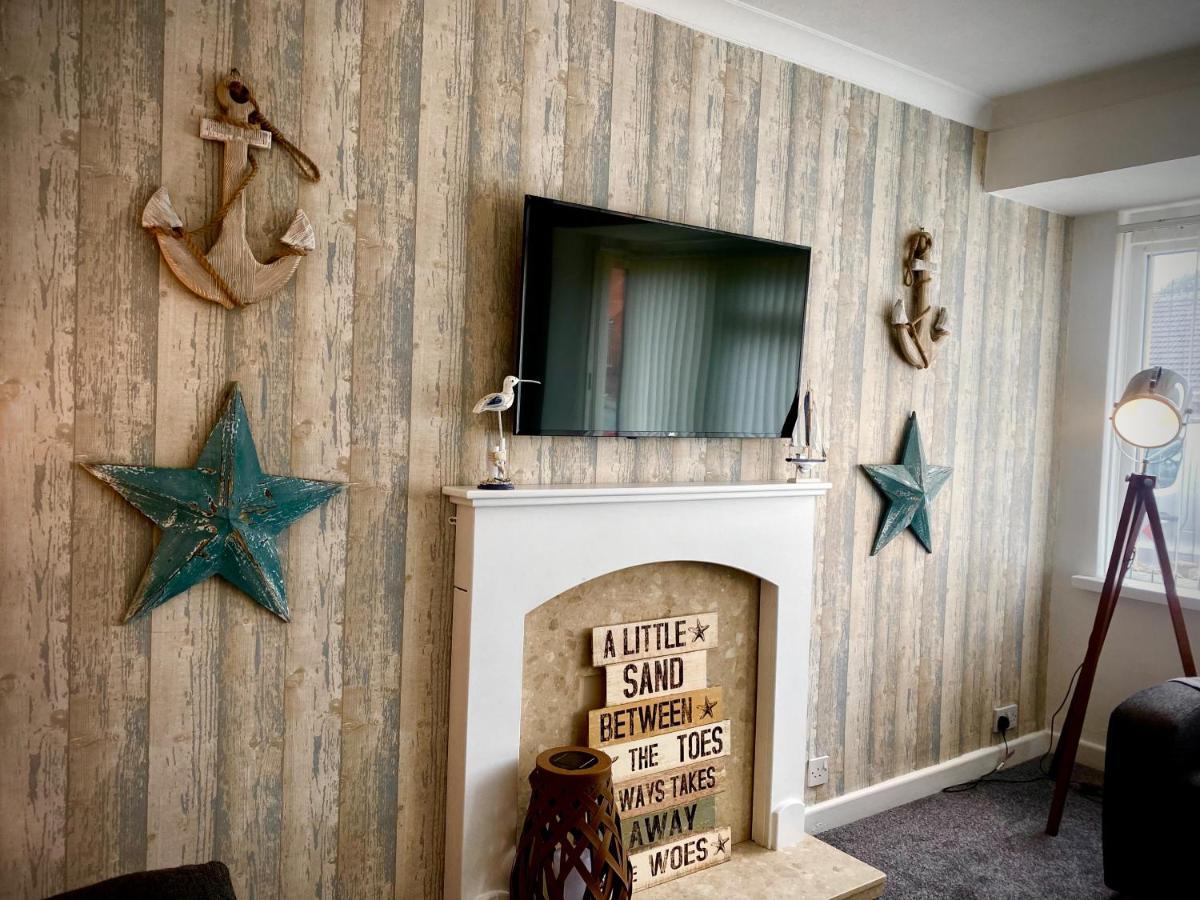 Remarkable 3-Bed Hot Tub House In Blackpool Eksteriør billede